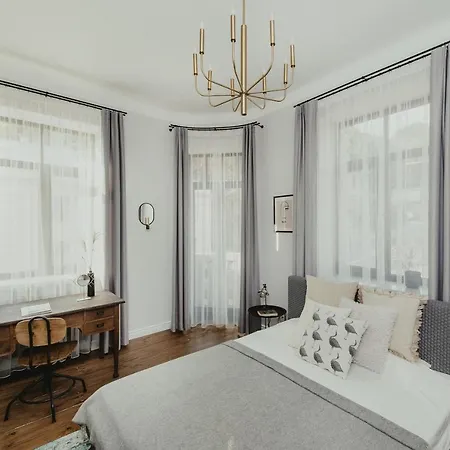 Cozy Near Zalgirio Arena By Urban Rent Apartment Kaunas